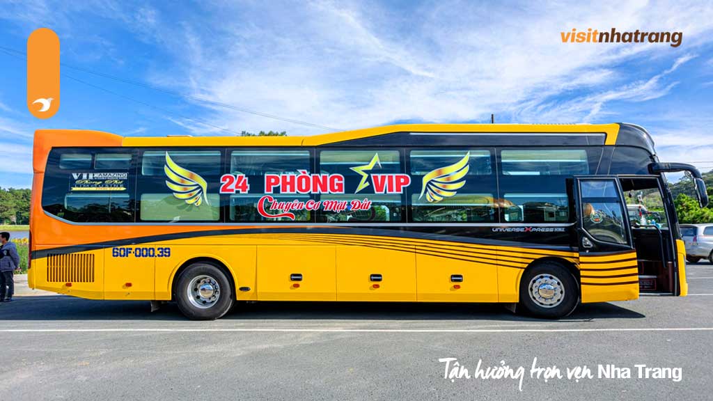 Phương tiện xe khách có chi phí rẻ hơn máy bay nhưng mất đến "24 tiếng" từ Hà Nội đến Nha Trang