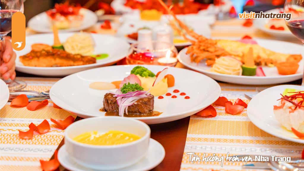 Hải sản luôn là điểm nổi bật #1 khi nhắc đến ẩm thực ở trong tour du lịch Bãi Dài tại Nha Trang