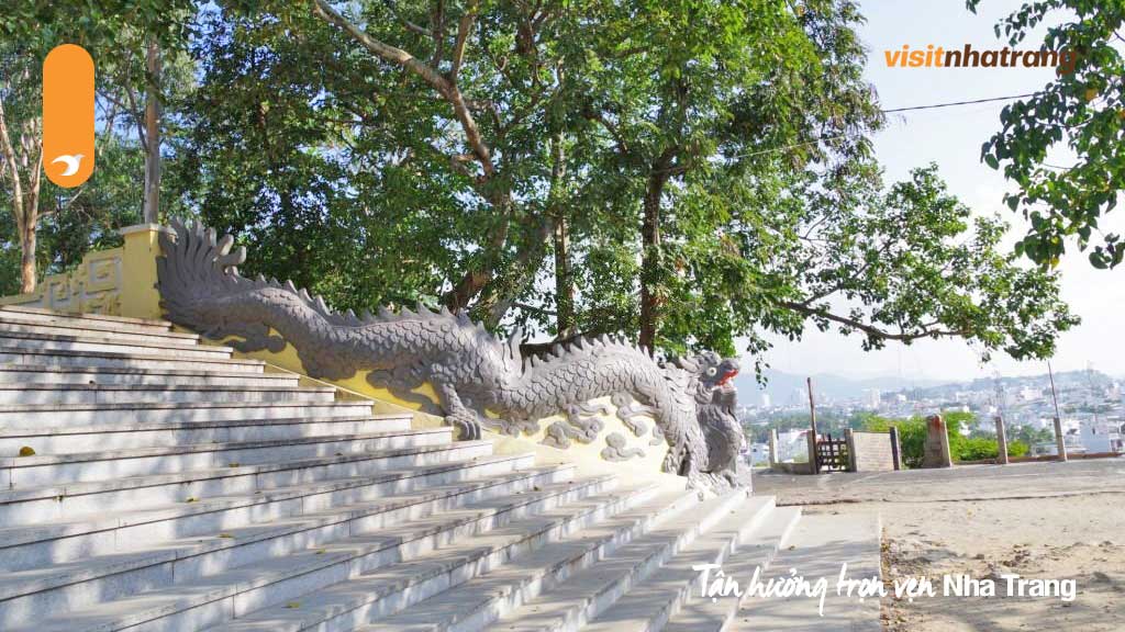 Cùng Visit Nha Trang ngắm trọn khung cảnh toàn thành phố Nha Trang từ trên cao