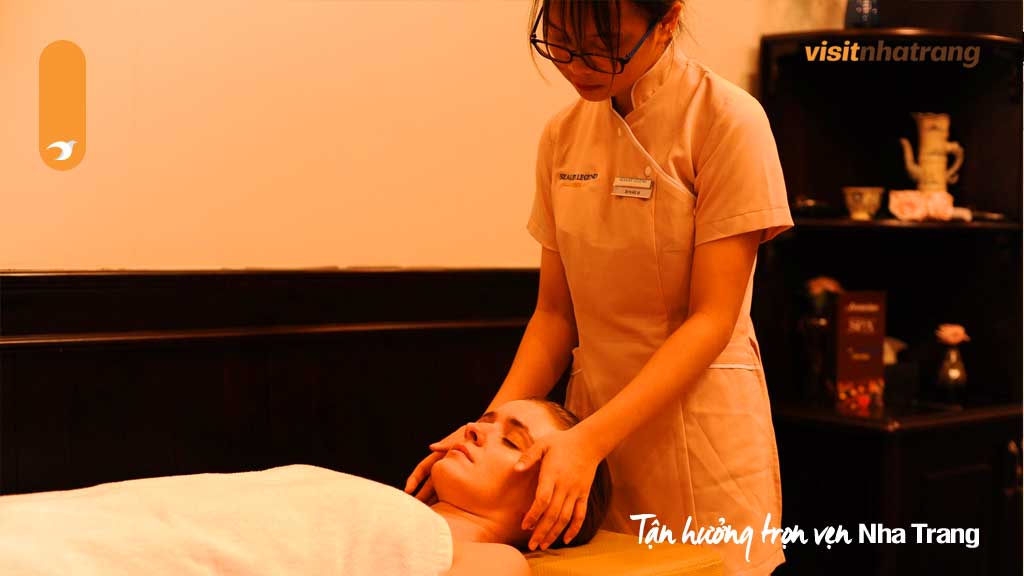 Tận hưởng thư giãn với dịch vụ massage chuyên nghiệp - có phụ thu