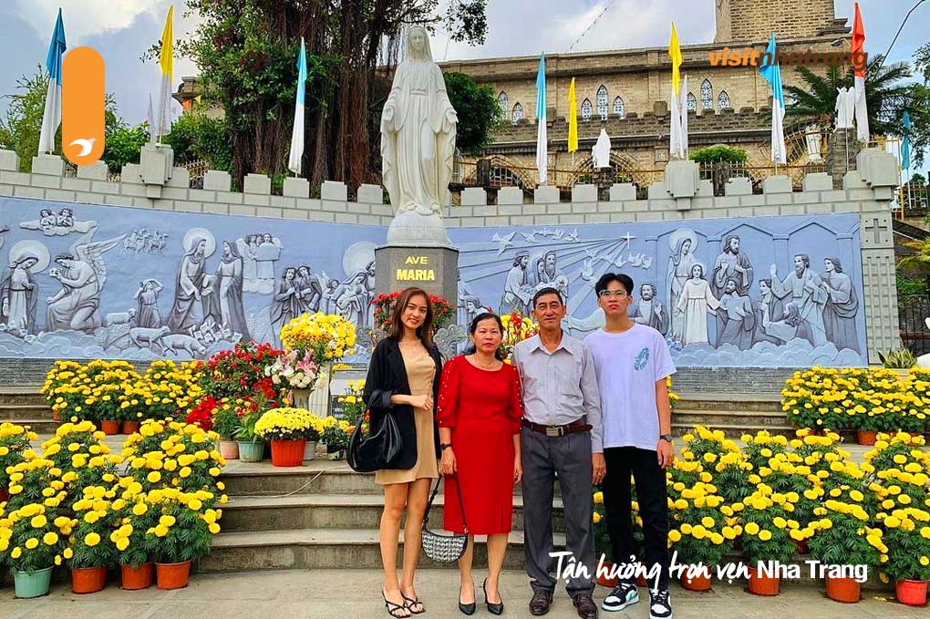 Nhà Thờ Núi là một trong những địa điểm tham quan thu hút du khách khi đến Nha Trang