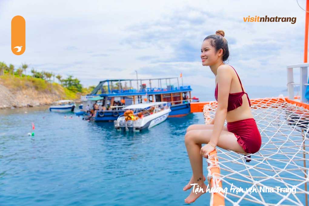 Bạn hãy nhanh tay đặt tour Tết Dương Lịch tại Visit Nha Trang và lên kế hoạch cho chuyến đi nhé!
