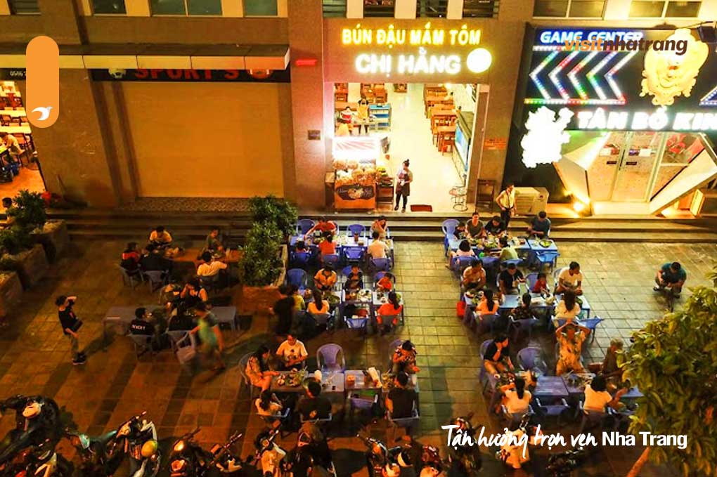 Quán bún đậu chị Hằng trở thành địa điểm ăn uống Nha Trang được nhiều người yêu thích