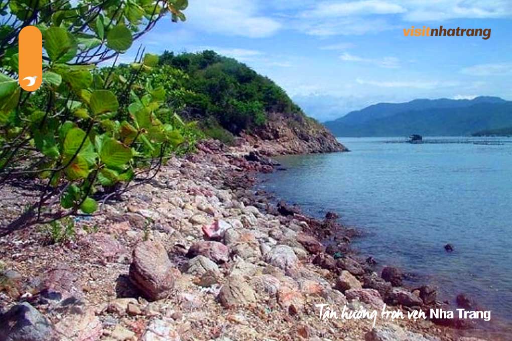 Thời điểm lý tưởng để ghé thăm đảo Hòn Sầm Nha Trang