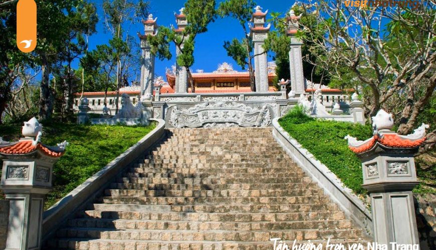 Cùng Visitnhatang khám phá ngôi chùa ẩn chứa nhiều điểu ký bí - Chùa Hải Đức Nha Trang