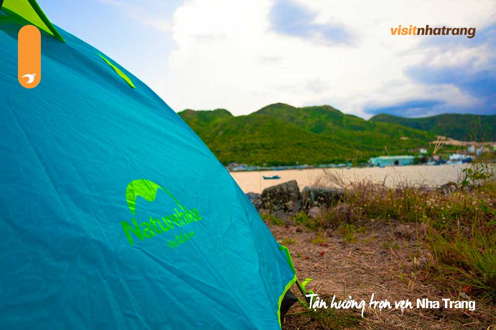 Nha Trang sở hữu vô số địa điểm cắm trại hoang sơ với khung cảnh thiên nhiên tuyệt đẹp