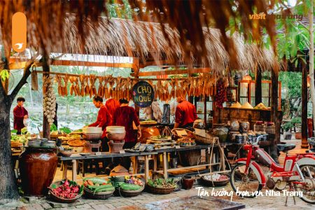 Nhà hàng Nha Trang Xưa: Nơi hoài niệm về miền quê Việt