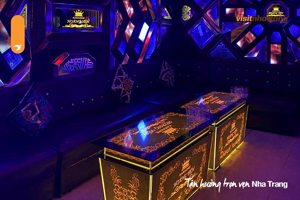 Quán Karaoke Hoàng Yến là địa chỉ quen thuộc cho những buổi hát karaoke sôi động