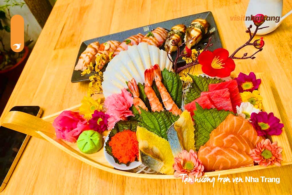 Quán Sushi Mania Nha Trang tự hào với bộ sưu tập sushi đa dạng, đáp ứng mọi sở thích của thực khách