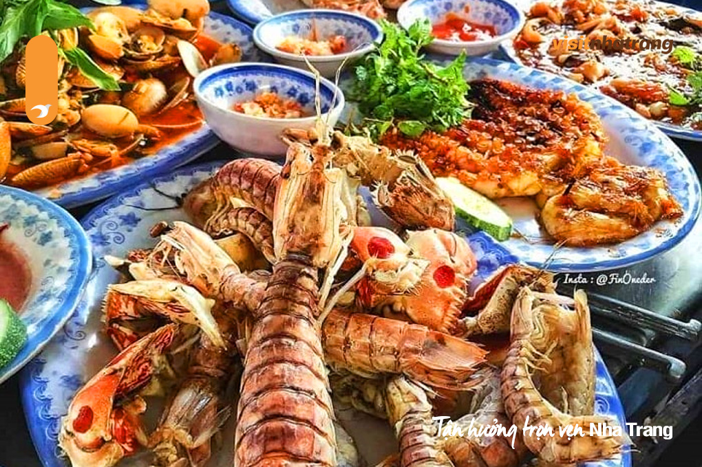 Thường thức buffet hải sản tại Trí Nguyên Nha Trang