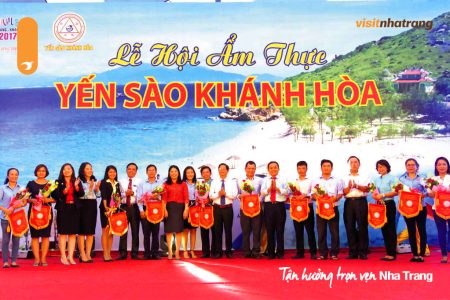 Lễ hội Yến Sào Nha Trang: Tôn vinh, lưu giữ văn hóa độc đáo