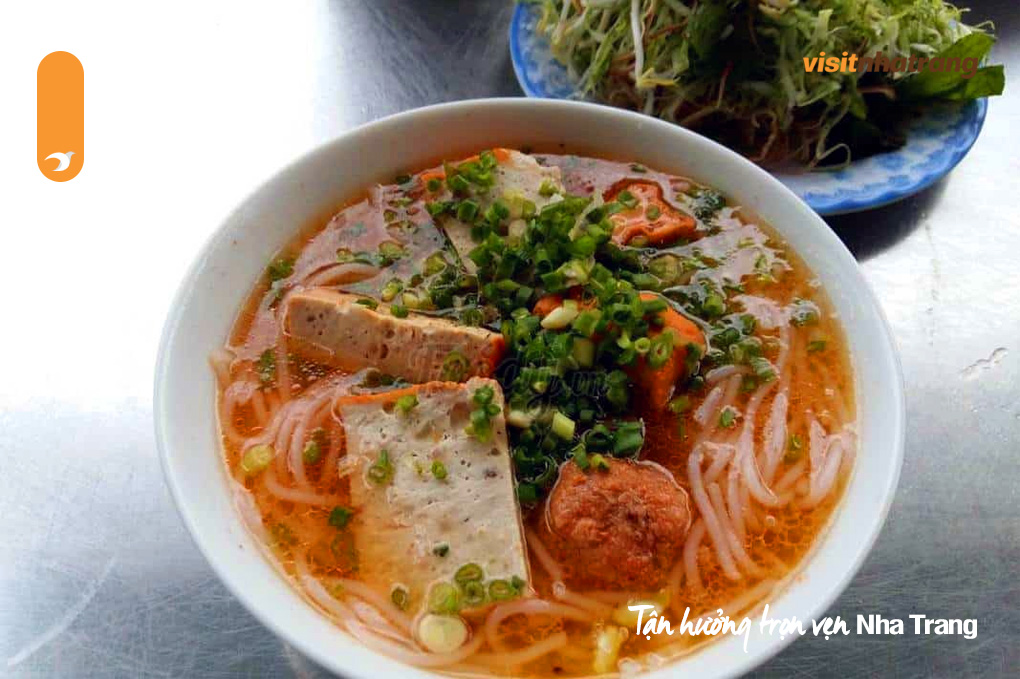 Bún riêu Xương Huân - Quán bún riêu Nha Trang ngon